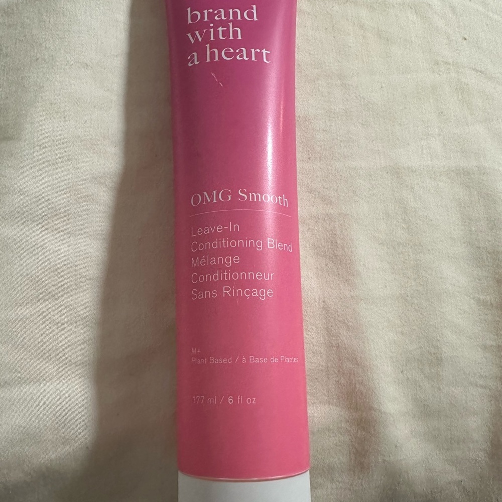 Brand With A Heart OMG SMOOTH LEAVE-IN CONDITIONING BLEND - Picture 4 of 4
